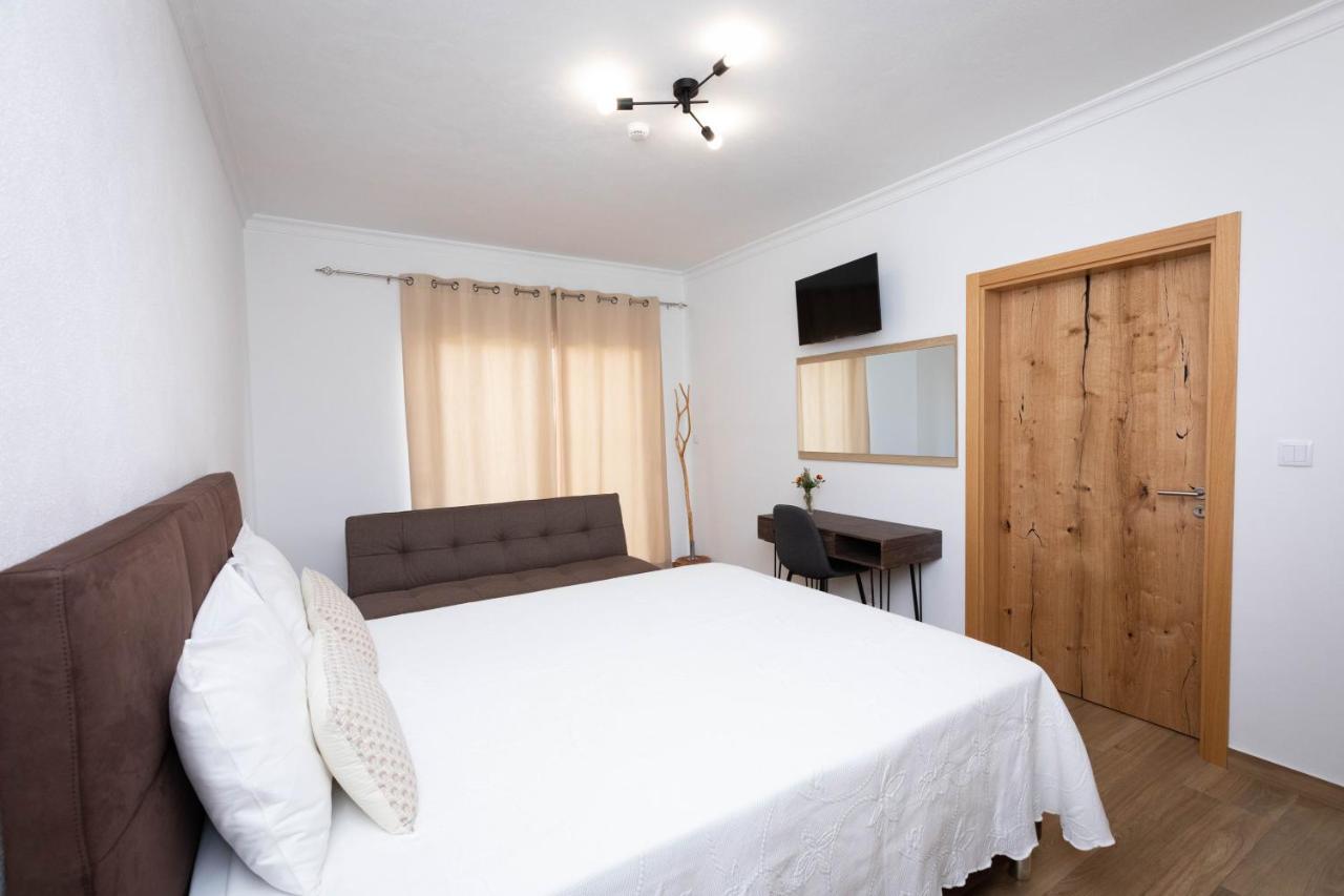 Passo Do Lobo - Farm stay Moura
