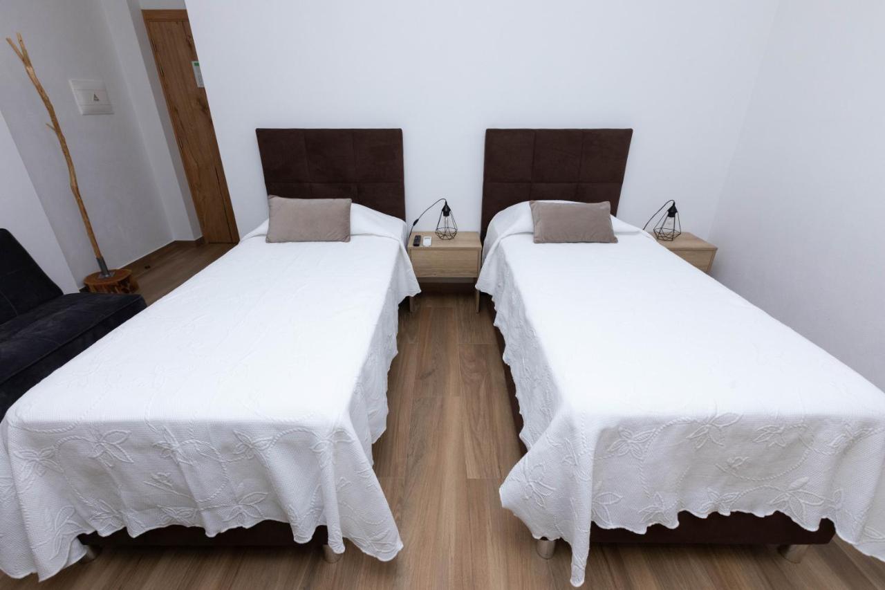 Passo Do Lobo - Farm stay Moura